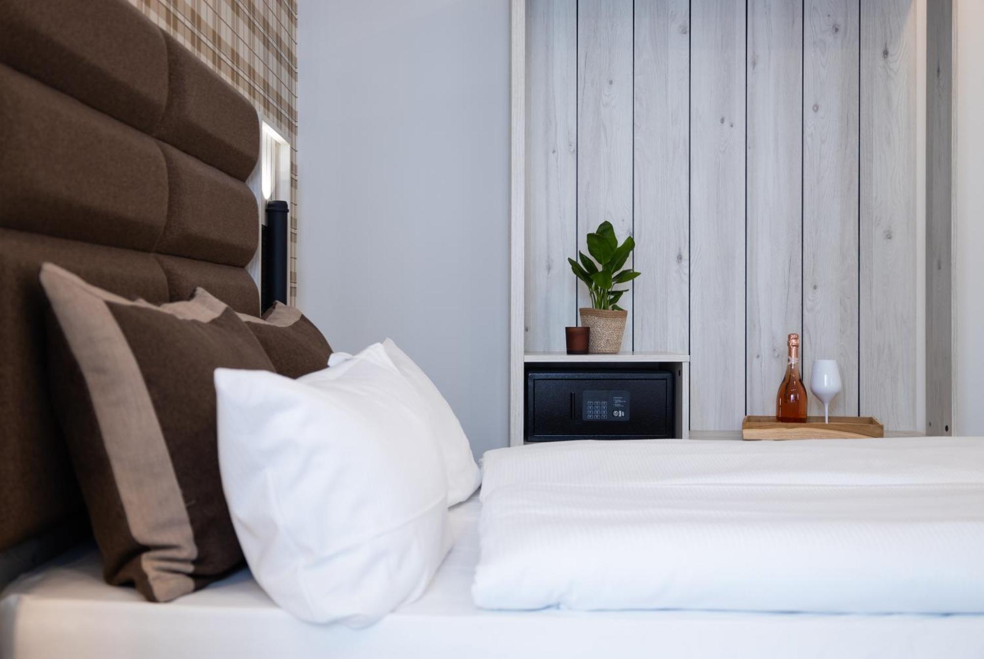 Hotel Innception Kolonia Zewnętrze zdjęcie
